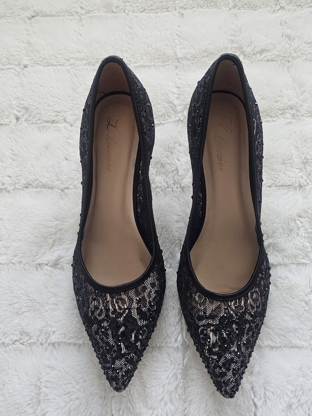 Lace Pointed-Toe Women's Heels in Black by Lizzianne